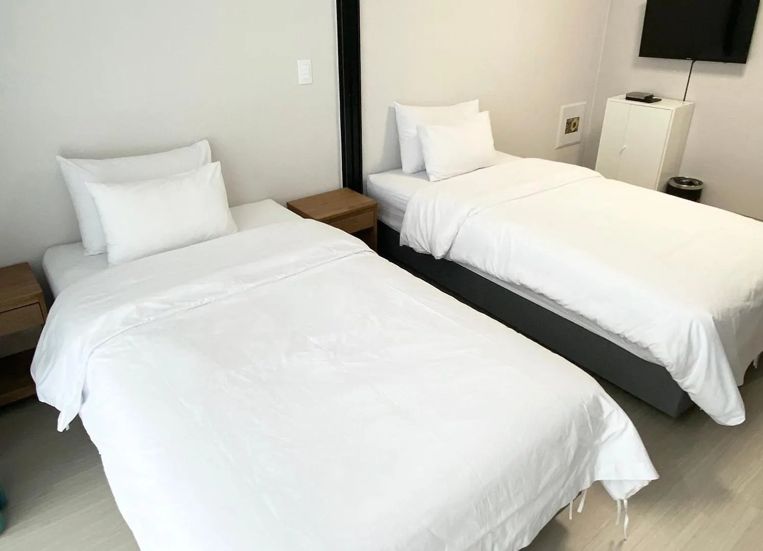 Grand Bleu Hotel & Residence Incheon